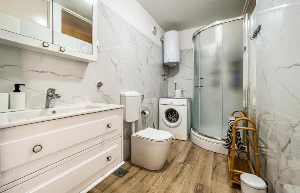 Ladovina Apartment Split Bagian luar foto